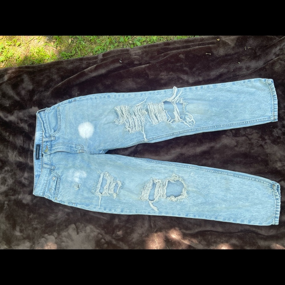 American Eagle mom jeans